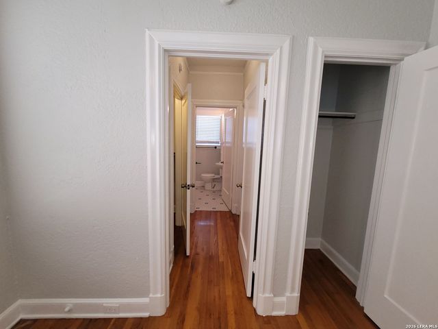 703 W French Pl Apt 2, San Antonio, TX 78212