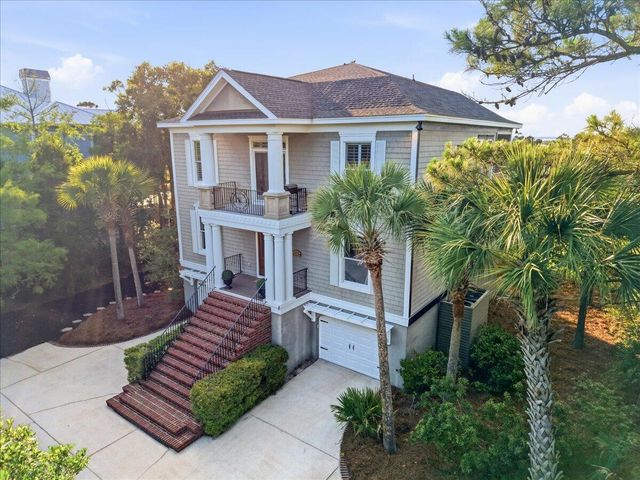 37 Seagrass Lane, Isle Of Palms, SC 29451