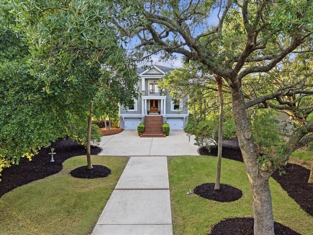 37 Seagrass Lane, Isle Of Palms, SC 29451