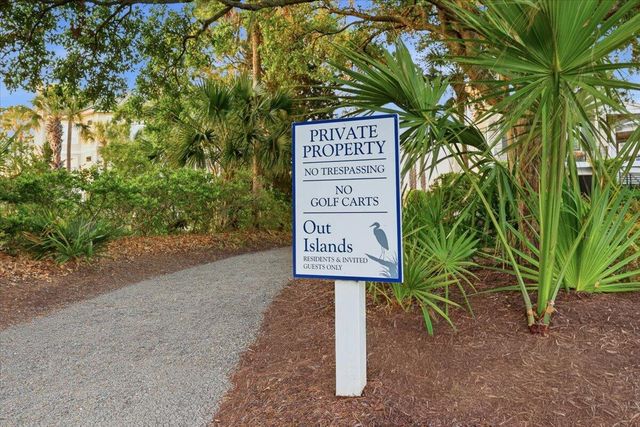 37 Seagrass Lane, Isle Of Palms, SC 29451