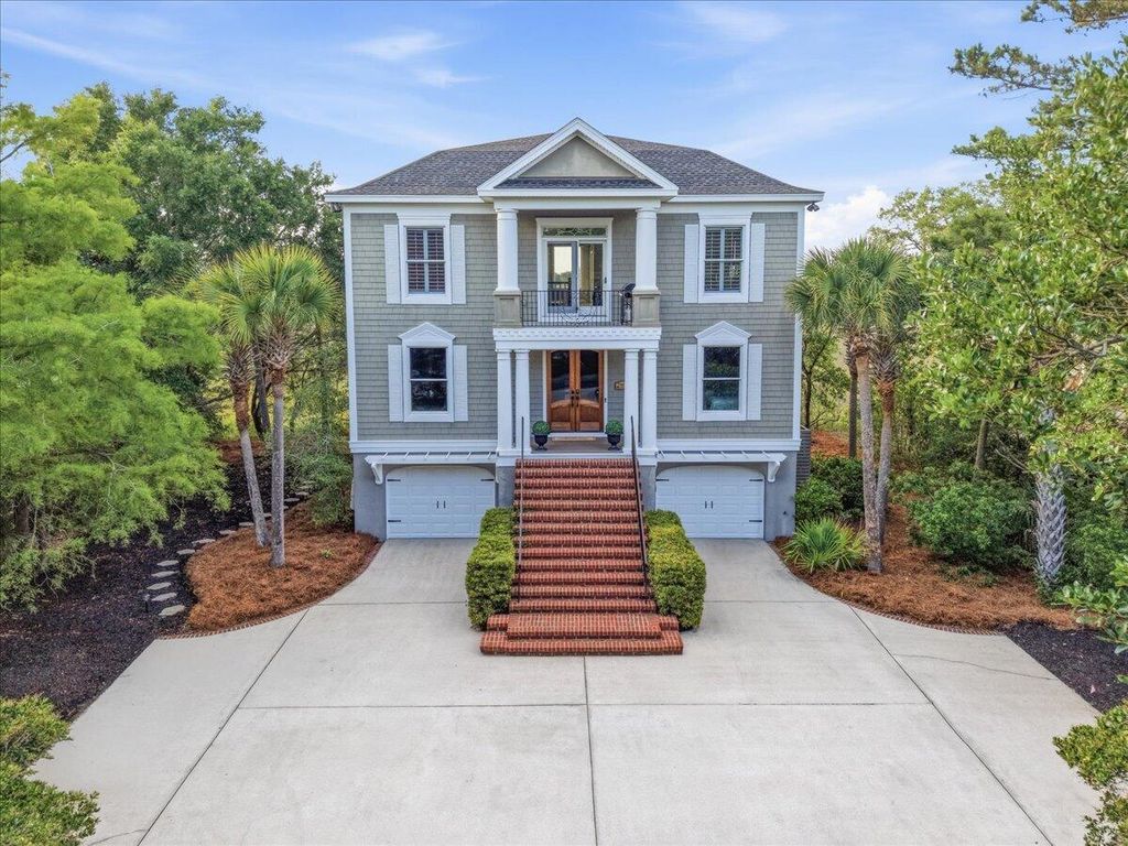 37 Seagrass Lane, Isle Of Palms, SC 29451