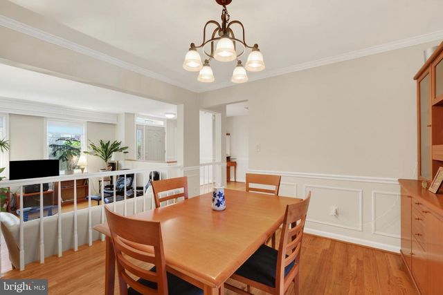 6 BENTRIDGE CT, Potomac, MD 20854