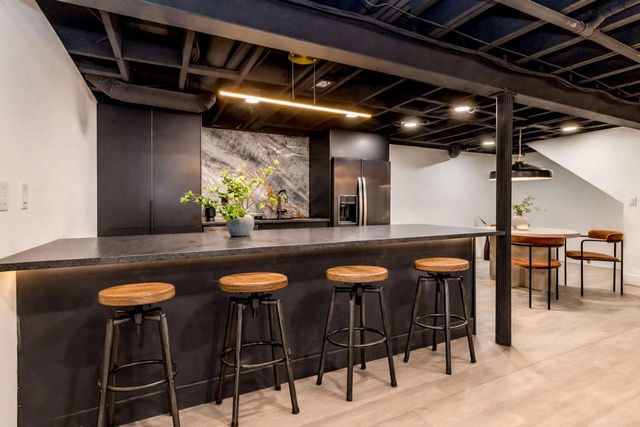 2620 W Garden Park DRIVE, Glendale, WI 53209