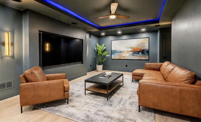 2620 W Garden Park DRIVE, Glendale, WI 53209