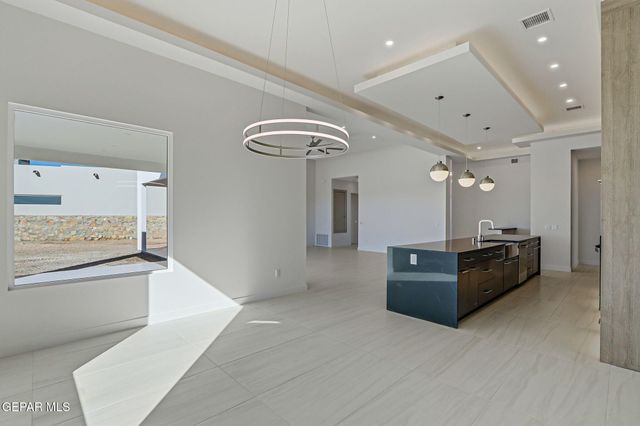 1853 POMMEL Place, El Paso, TX 79911