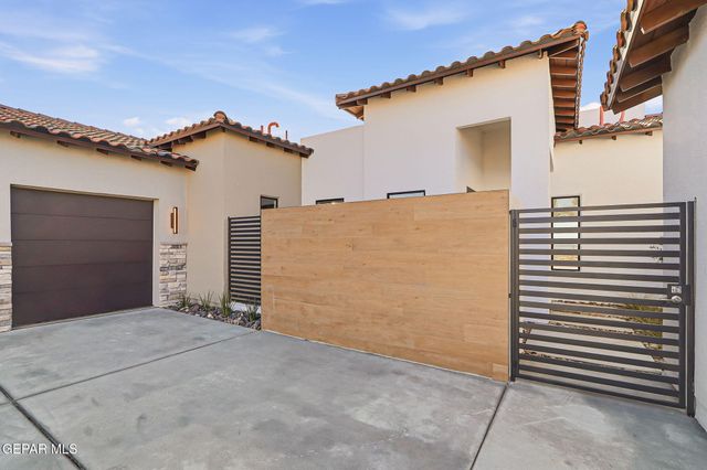 1853 POMMEL Place, El Paso, TX 79911