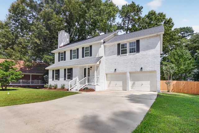 1017 Crooked Stick Court, Summerville, SC 29483