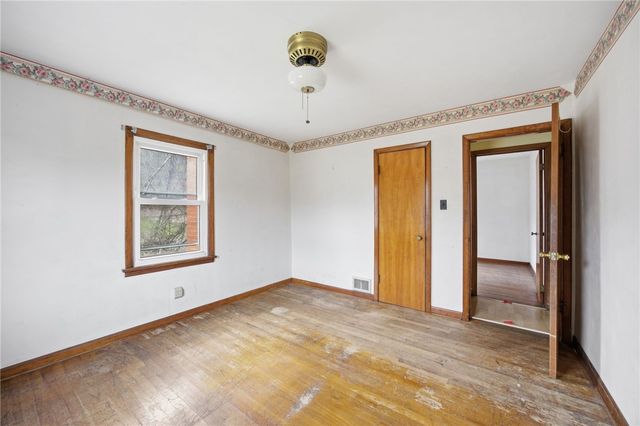 105 Pine St, Trafford, PA 15085