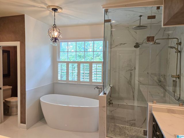 1724 INDIAN CREEK DRIVE, Vestavia Hills, AL 35243