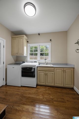 1724 INDIAN CREEK DRIVE, Vestavia Hills, AL 35243