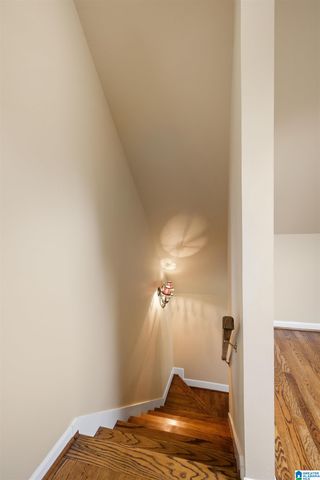 1724 INDIAN CREEK DRIVE, Vestavia Hills, AL 35243