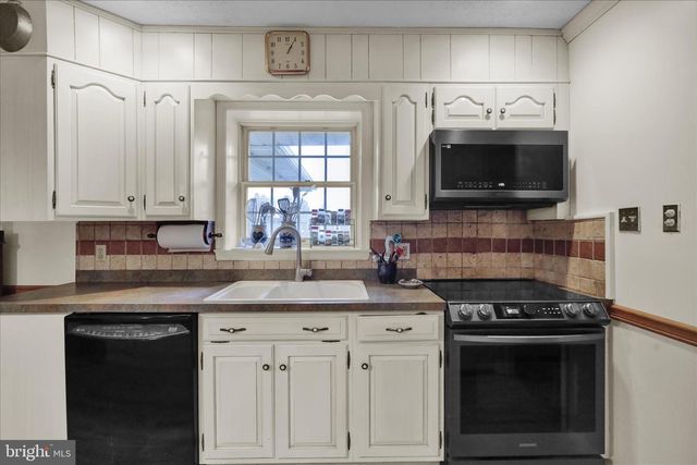 14 TEWKESBURY, Reading, PA 19610