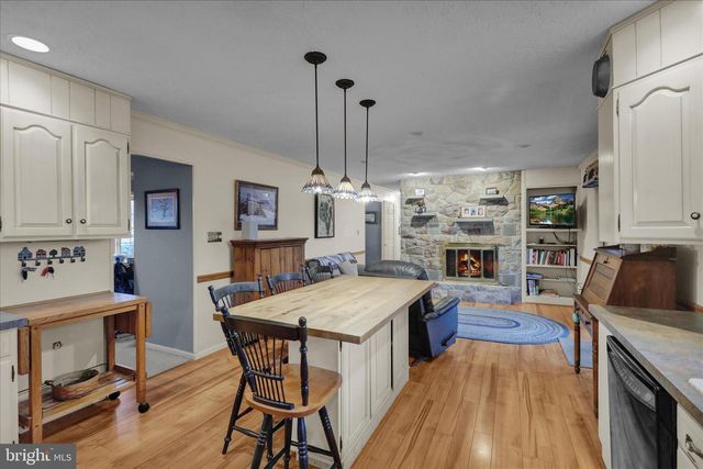 14 TEWKESBURY, Reading, PA 19610