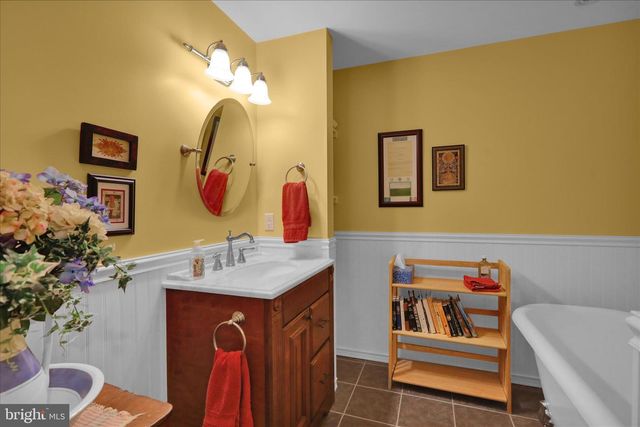 14 TEWKESBURY, Reading, PA 19610