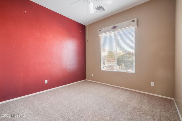 336 W Sunrise Vista Drive, Green Valley, AZ 85614