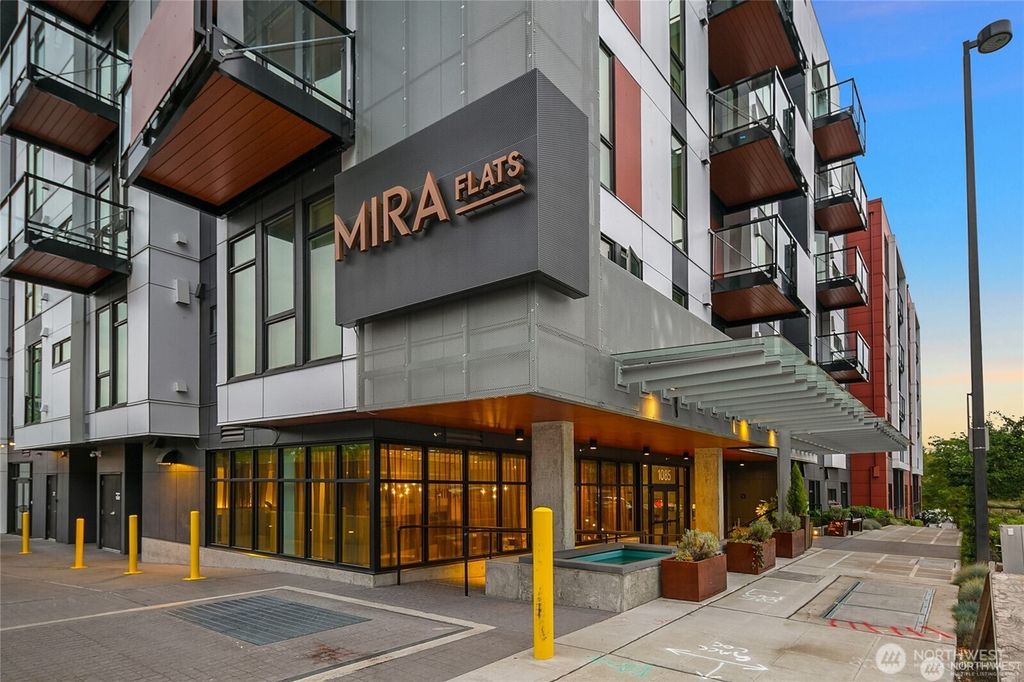 1085 103rd Avenue NE #206, Bellevue, WA 98004