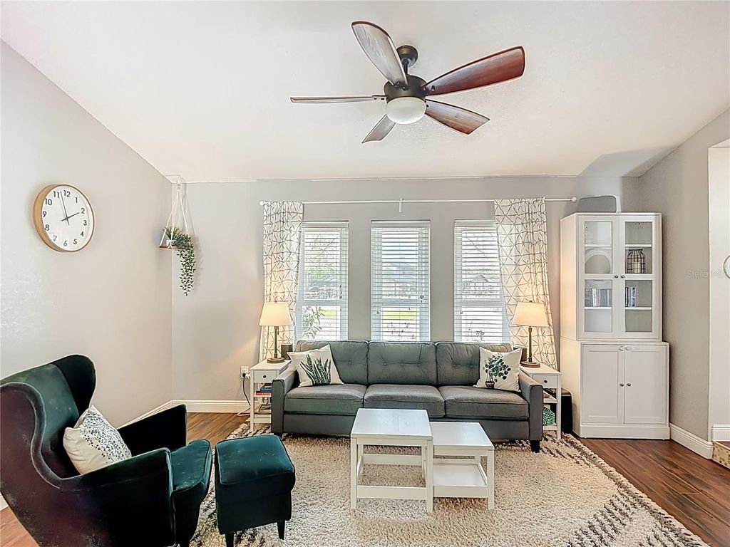 Image 11 of property listing at 12504 TWIN BRANCH ACRES ROAD, Tampa, FL 33626