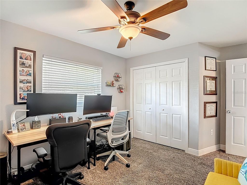 Image 42 of property listing at 12504 TWIN BRANCH ACRES ROAD, Tampa, FL 33626