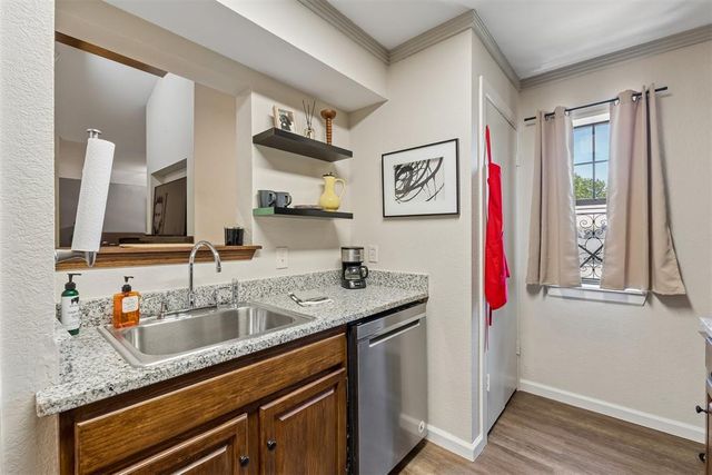14439 N Pennsylvania Avenue 30H, Edmond, OK 73134