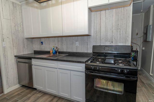 3719 Carroll Street, South Bend, IN 46614