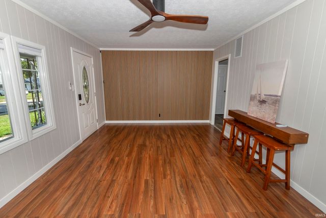 3719 Carroll Street, South Bend, IN 46614