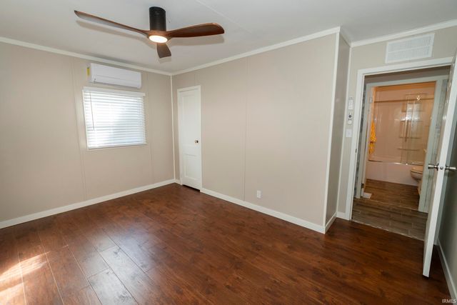 3719 Carroll Street, South Bend, IN 46614
