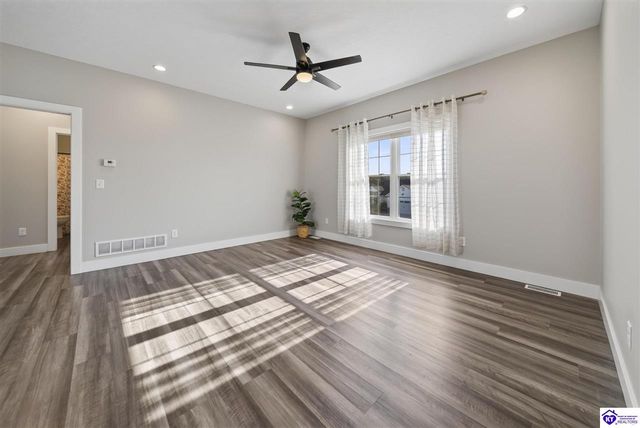 107 Seabiscuit Court, Elizabethtown, KY 42701