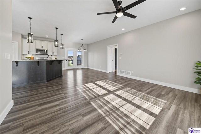 107 Seabiscuit Court, Elizabethtown, KY 42701