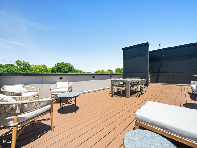 615 W Peace Street 304, Raleigh, NC 27605