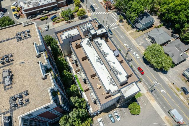 615 W Peace Street 304, Raleigh, NC 27605