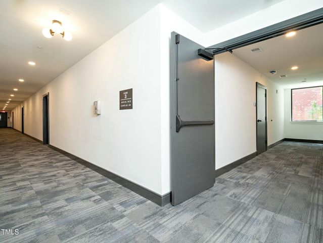 615 W Peace Street 304, Raleigh, NC 27605