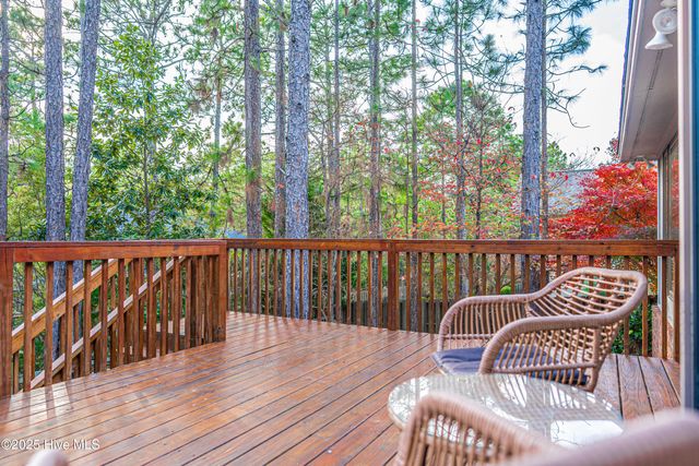 11 Greenville Lane, Pinehurst, NC 28374