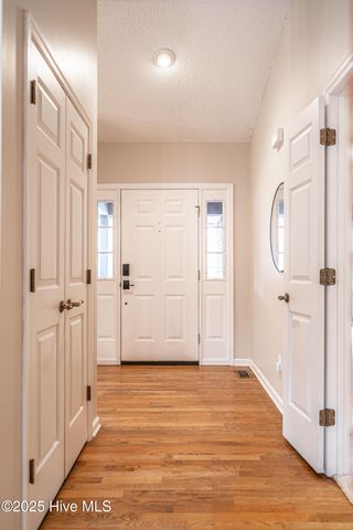 11 Greenville Lane, Pinehurst, NC 28374