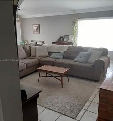 1218 Canary Island Drive, Weston, FL 33327