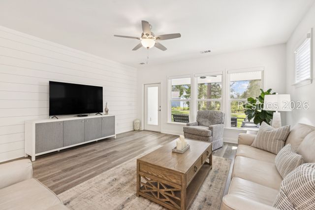 190 Raines Way, Okatie, SC 29909