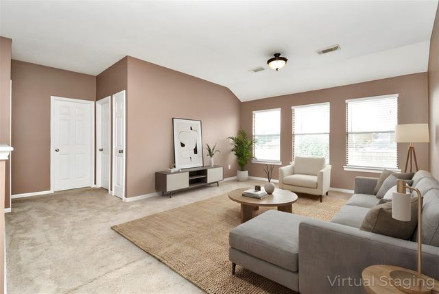 10810 Desert Springs Circle, Houston, TX 77095