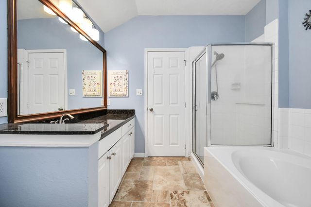 10810 Desert Springs Circle, Houston, TX 77095