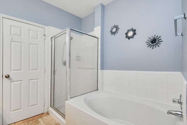 10810 Desert Springs Circle, Houston, TX 77095