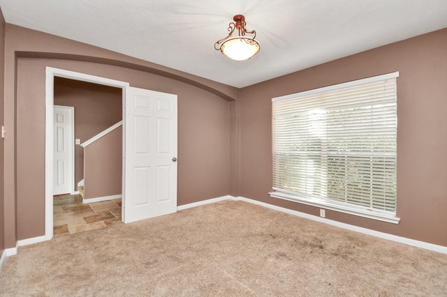 10810 Desert Springs Circle, Houston, TX 77095