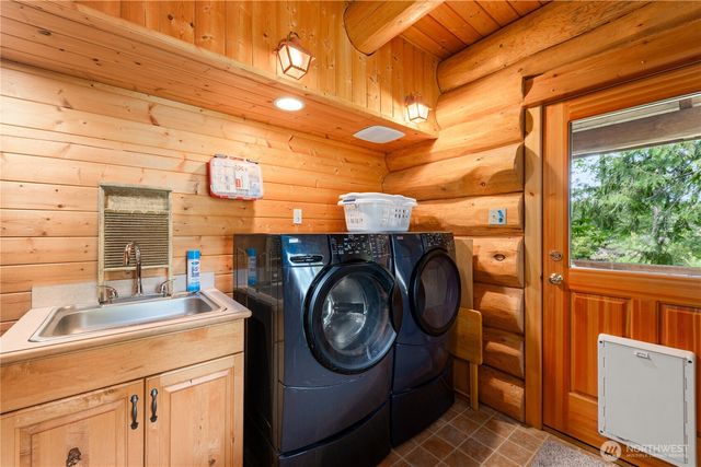 134 Sacred Moon Way, Friday Harbor, WA 98250