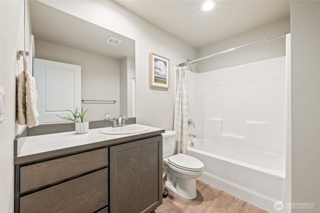 2205 SE Marlette Road, East Wenatchee, WA 98802