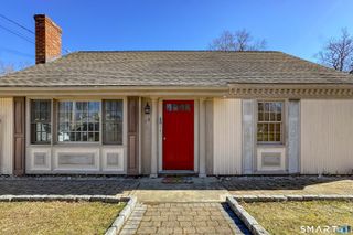 118 Harvester Road, Fairfield, CT 06825