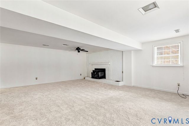 9107 Mossybrook Rd, Mechanicsville, VA 23116