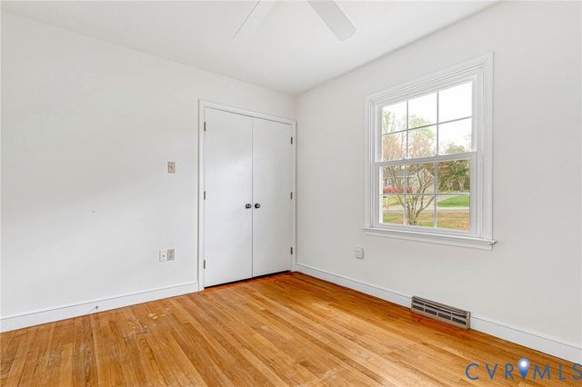9107 Mossybrook Rd, Mechanicsville, VA 23116