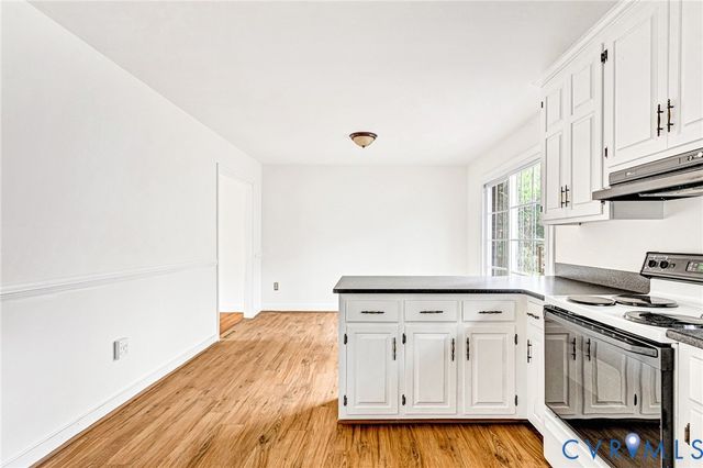 9107 Mossybrook Rd, Mechanicsville, VA 23116