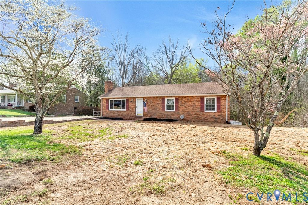 9107 Mossybrook Rd, Mechanicsville, VA 23116