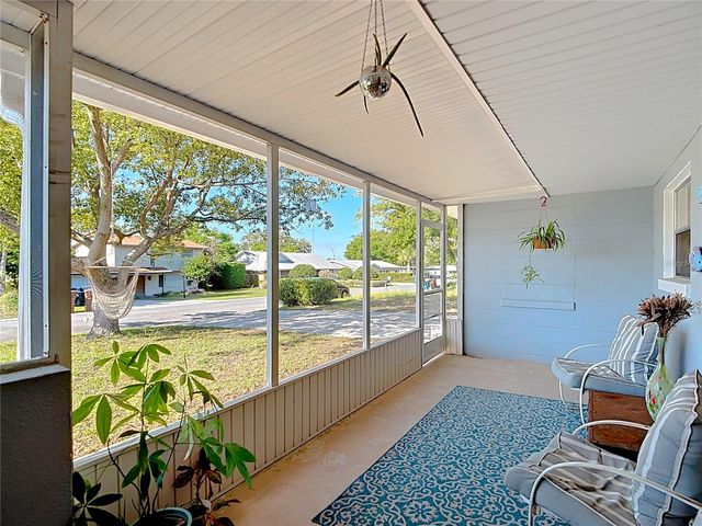 831 HILLSIDE AVE, Lake Wales, FL 33853