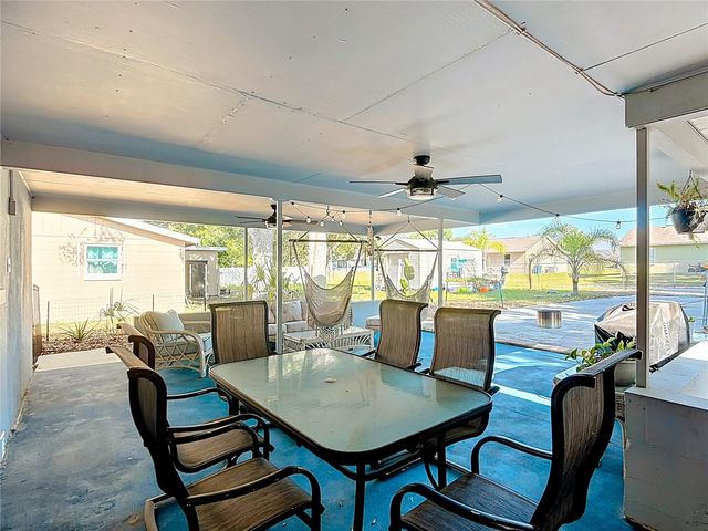 831 HILLSIDE AVE, Lake Wales, FL 33853