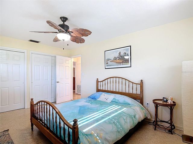 831 HILLSIDE AVE, Lake Wales, FL 33853