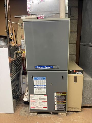 417 N 6th Ave, City Of But Nw, PA 16001